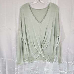 American Eagle Outfitters Size Large Green Long Sleeve Wrap Blousen
